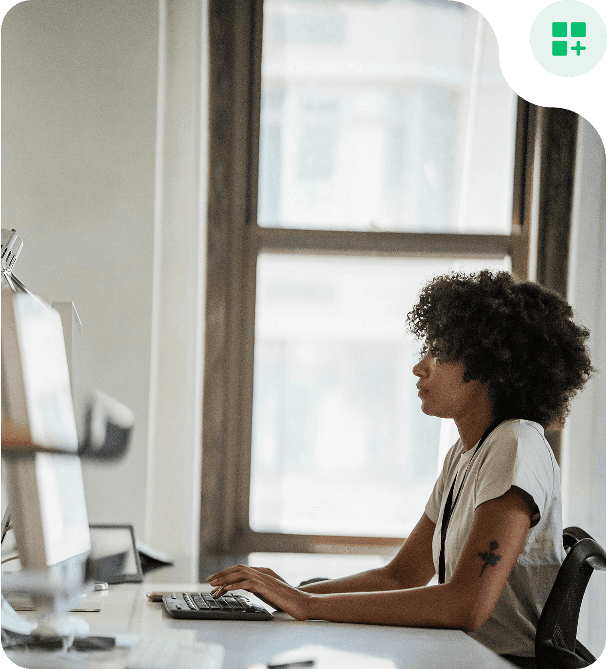 Cliente Jane consultant le tableau de bord multi-sites